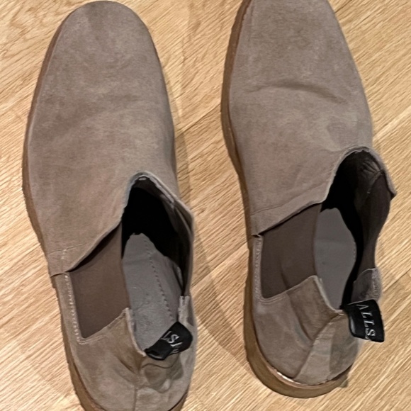 ALLSAINTS Men\'s Rhett Suede Chelsea Boot [Great Condition]